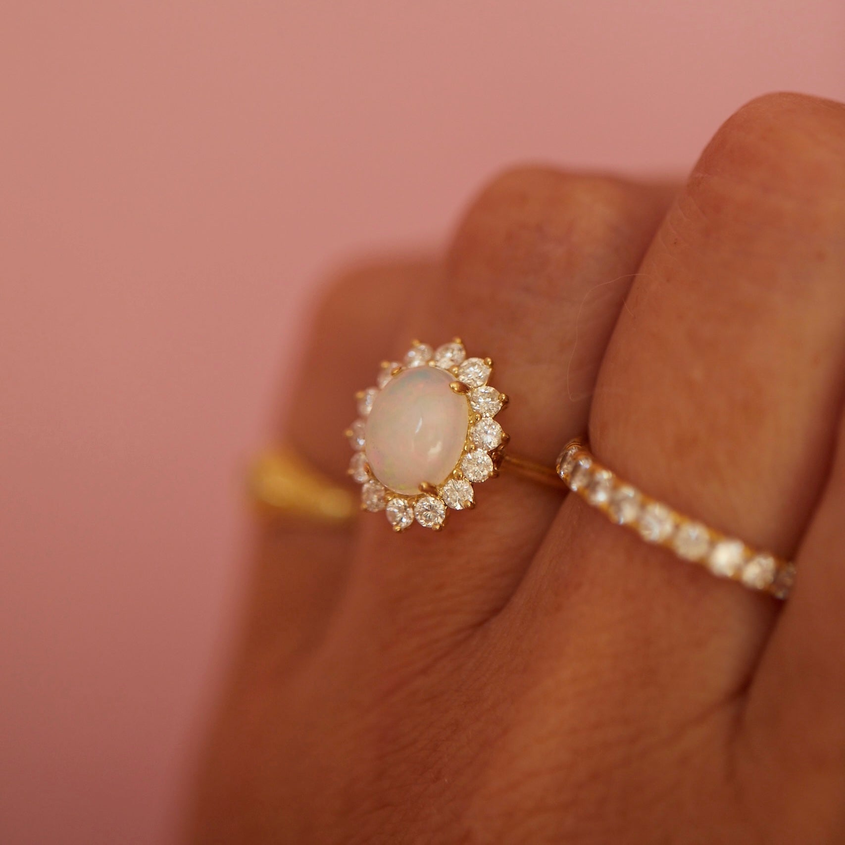 18ct gold opal and diamond cluster ring