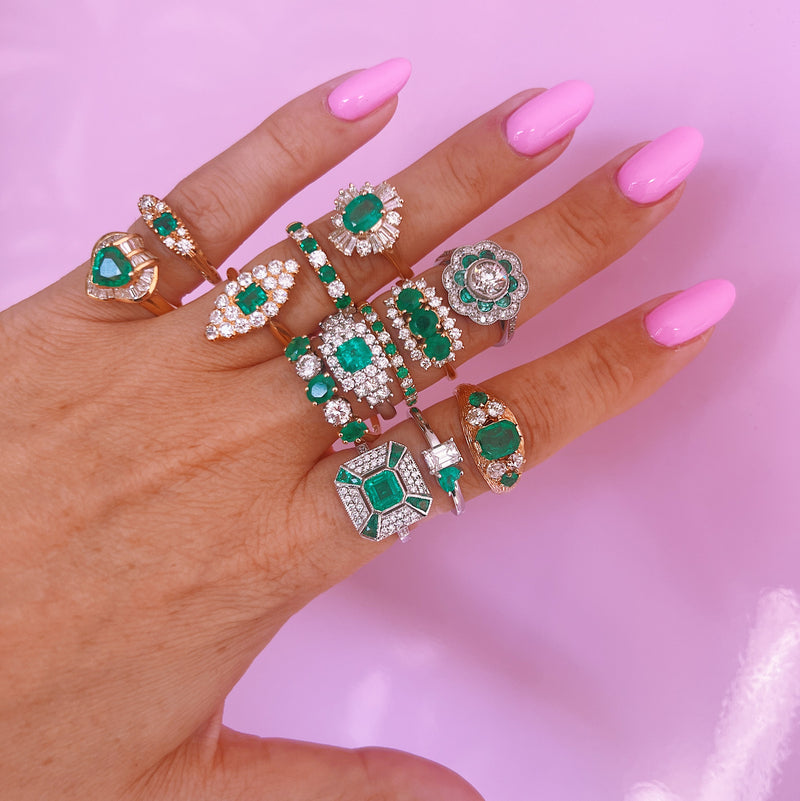 18ct white gold ‘toi et moi’ emerald and diamond ring