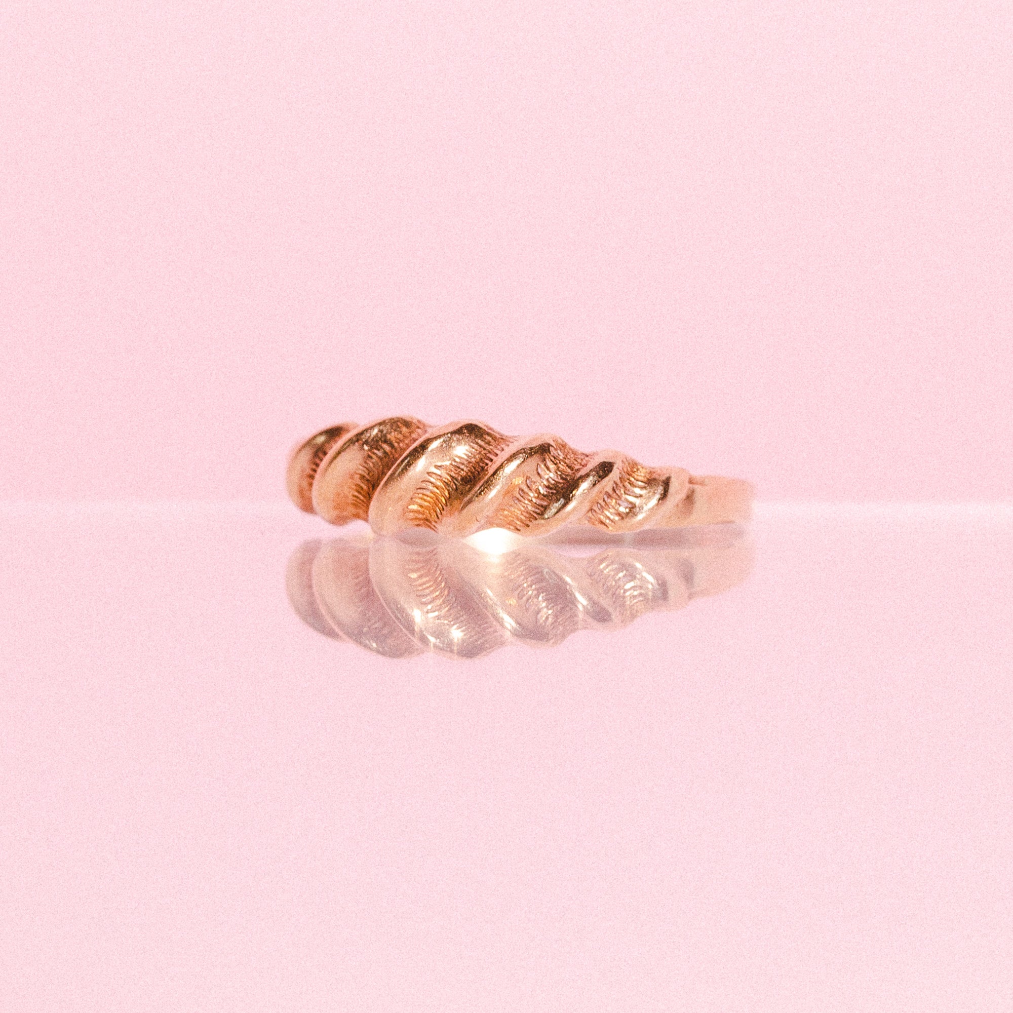 9ct gold ring
