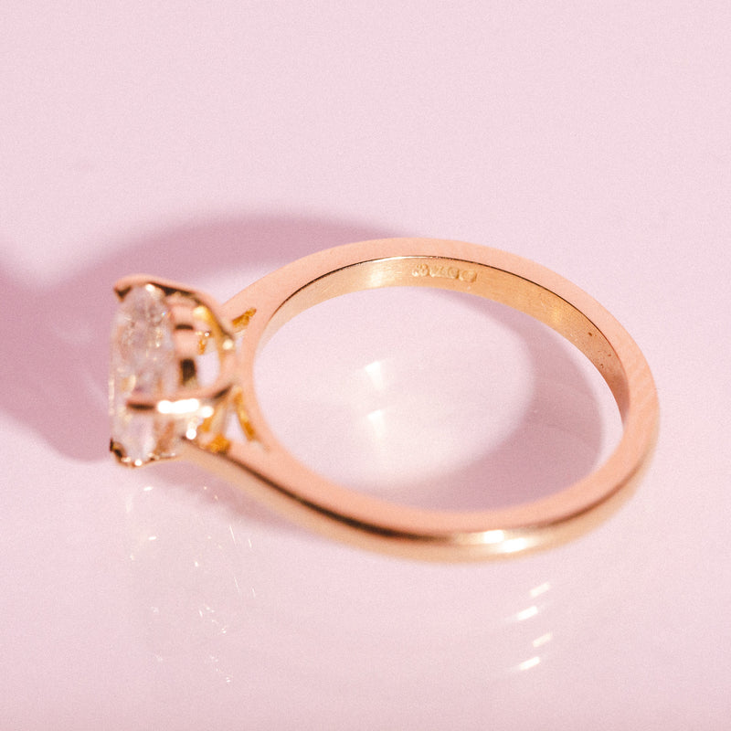 18ct gold ring set with a heart shaped diamond