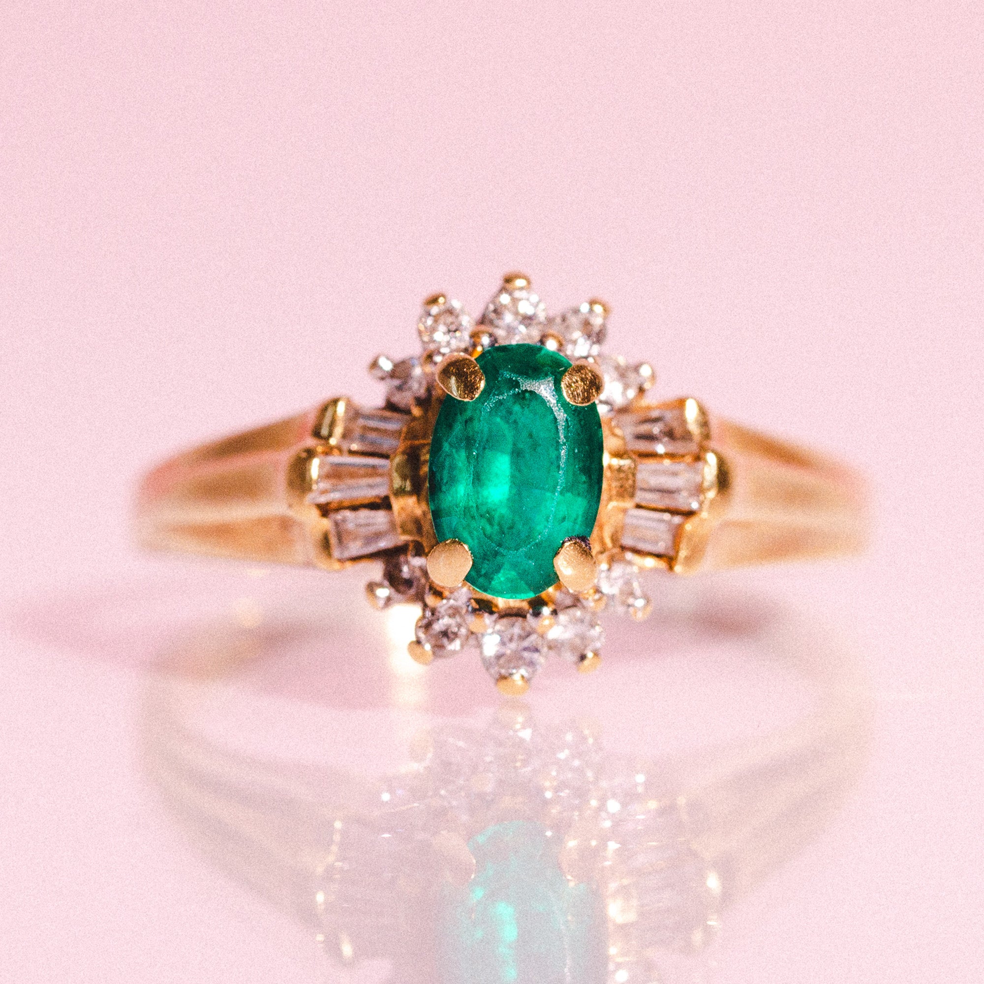 18ct gold emerald and diamond ring