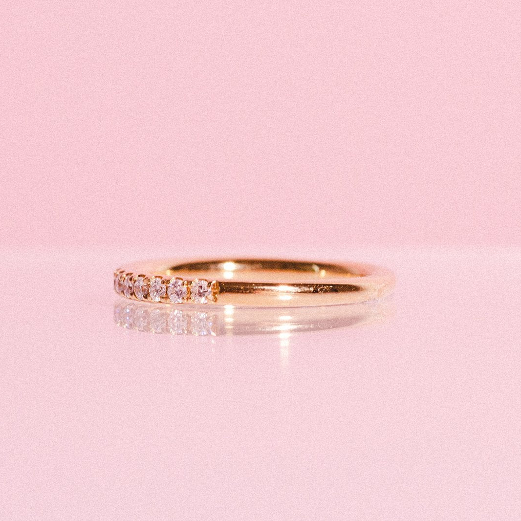 18ct gold half-eternity 0.20ct diamond ring