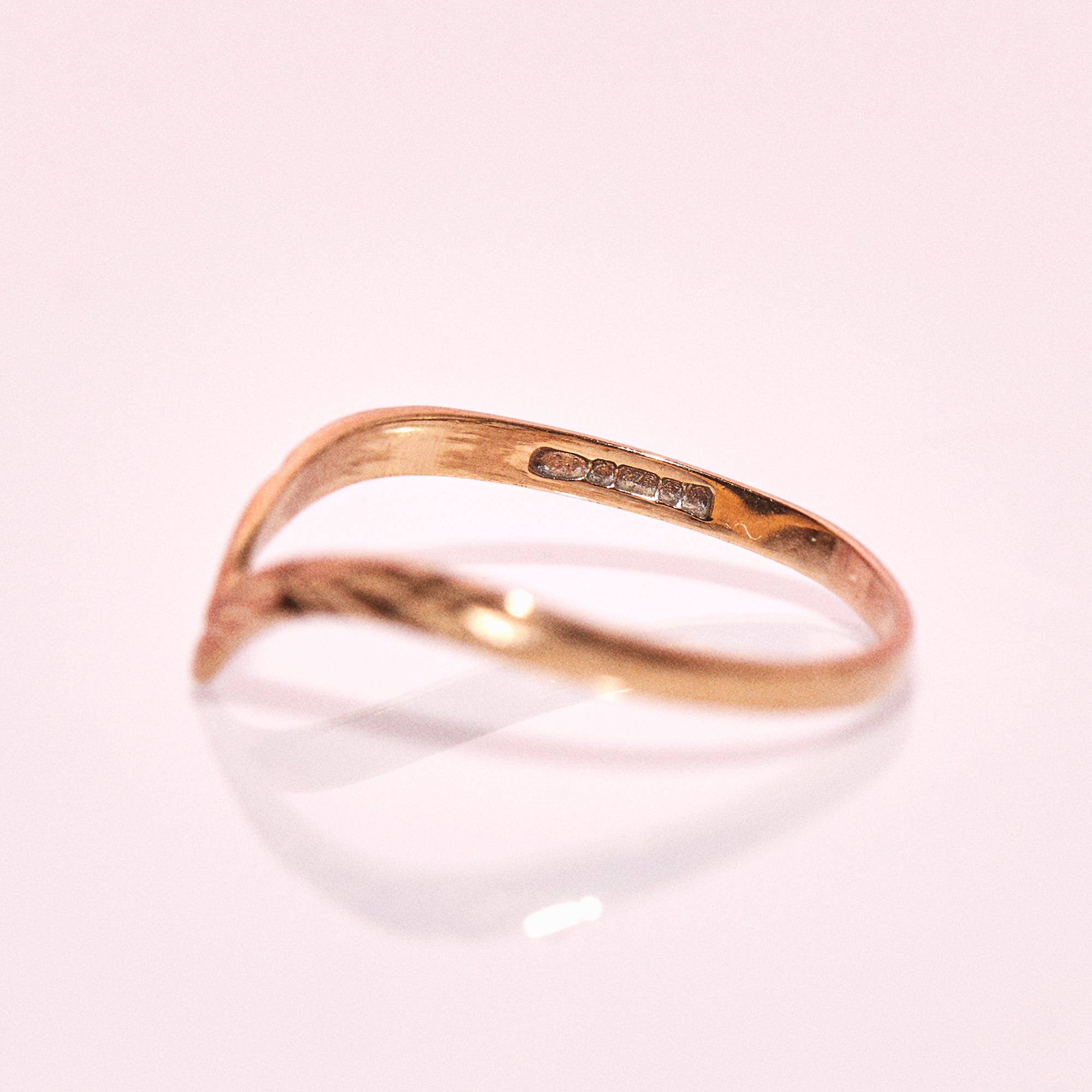 9ct gold wishbone ring