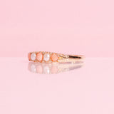 9ct gold ring set with corals and pearls