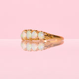 18ct gold ring set with opals
