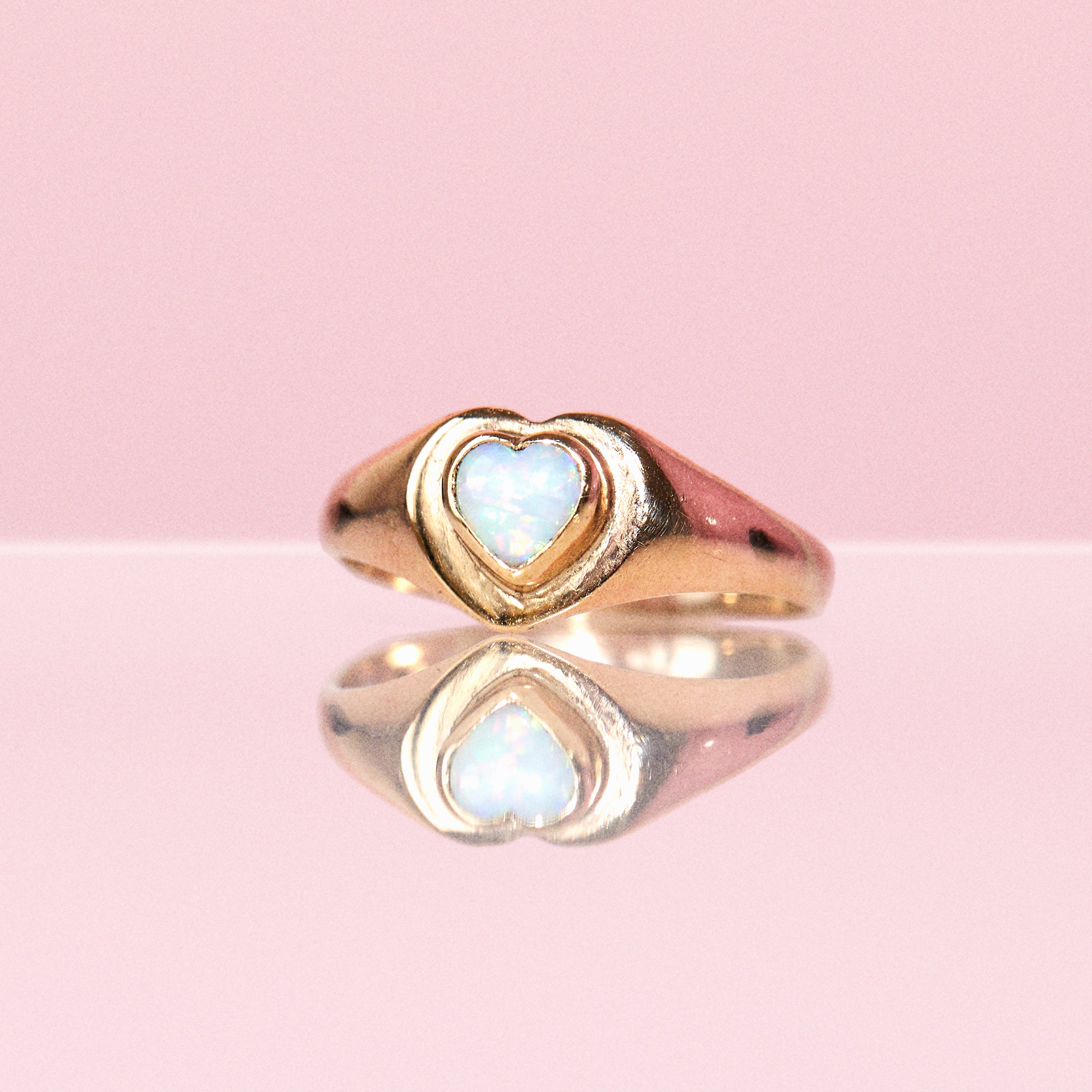 18ct gold heart-shaped opal vintage signet ring (made to order)