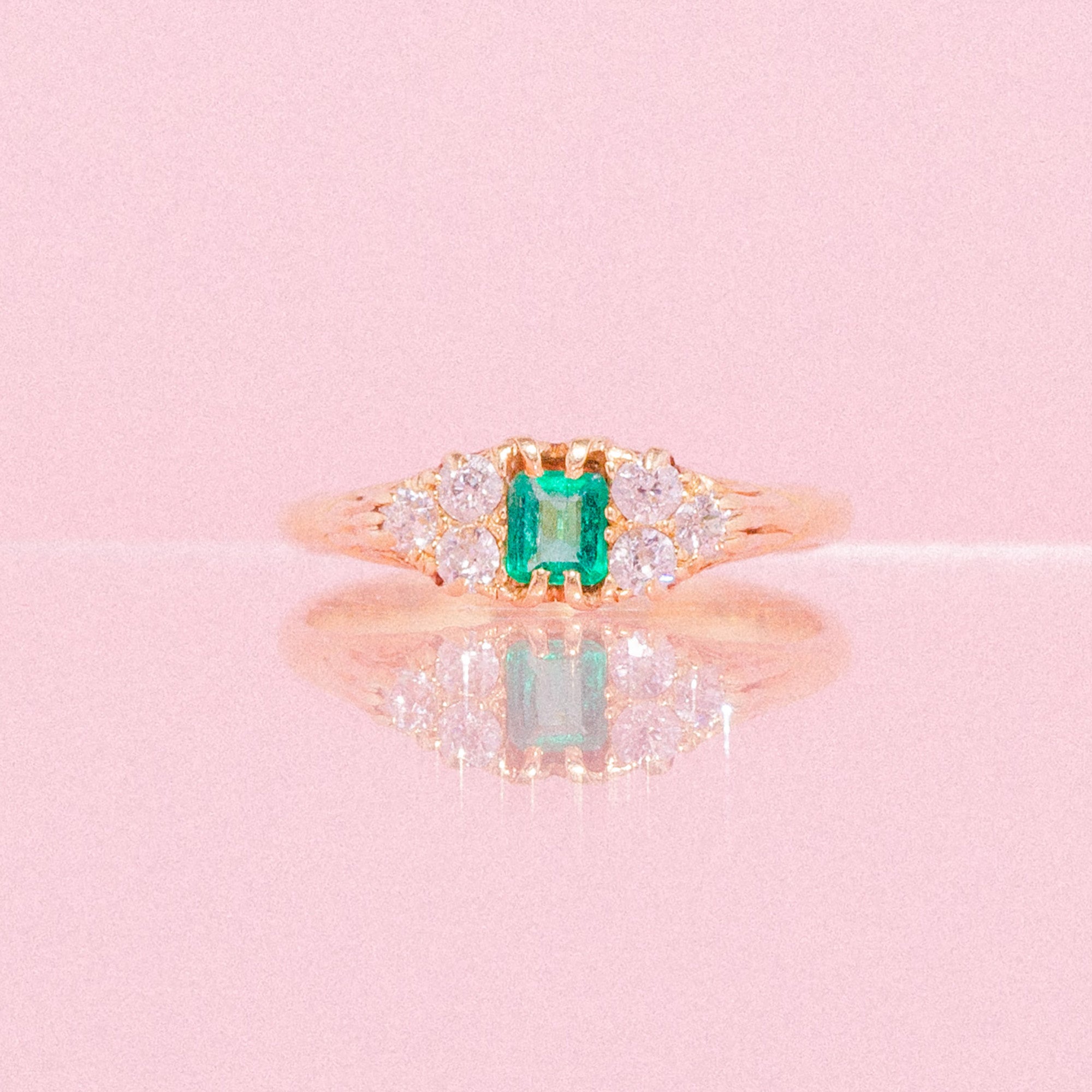 18ct gold emerald and diamond ring